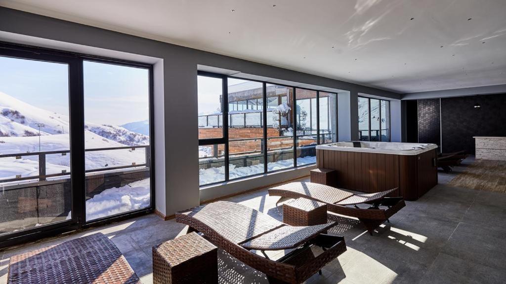 Gudauri Loft -Apartment Exteriör bild